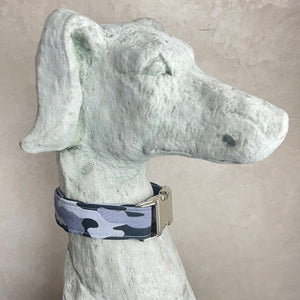 Halsband Brian